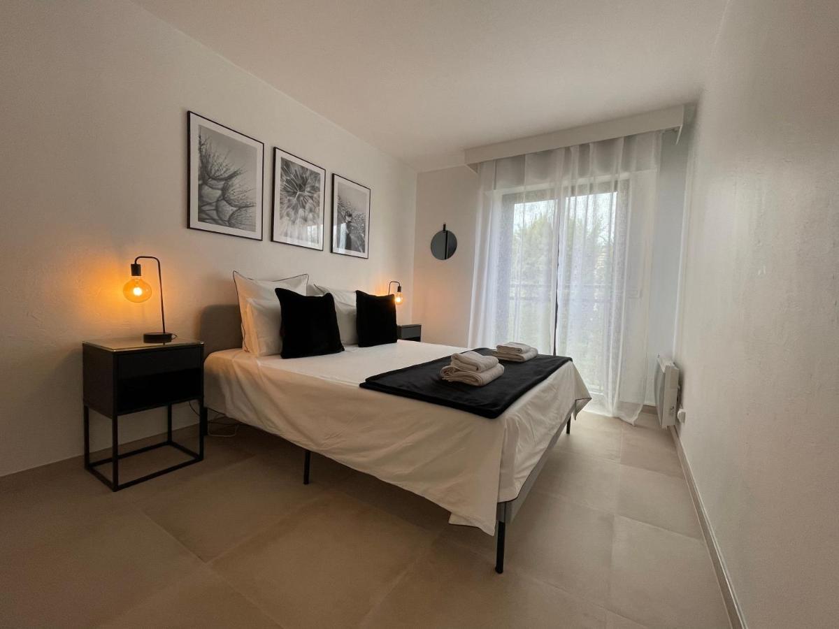 Domaine D'Ahmosis, Modern 2 Bedrooms Refurbished Apartment, F3 Moderne Fraichement Renove Le Cannet Bagian luar foto