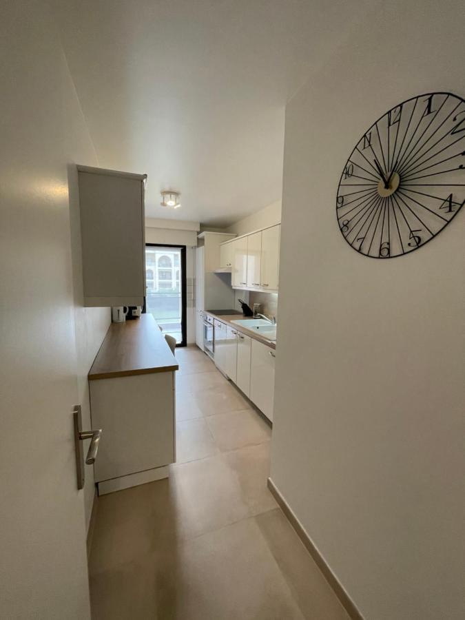 Domaine D'Ahmosis, Modern 2 Bedrooms Refurbished Apartment, F3 Moderne Fraichement Renove Le Cannet Bagian luar foto