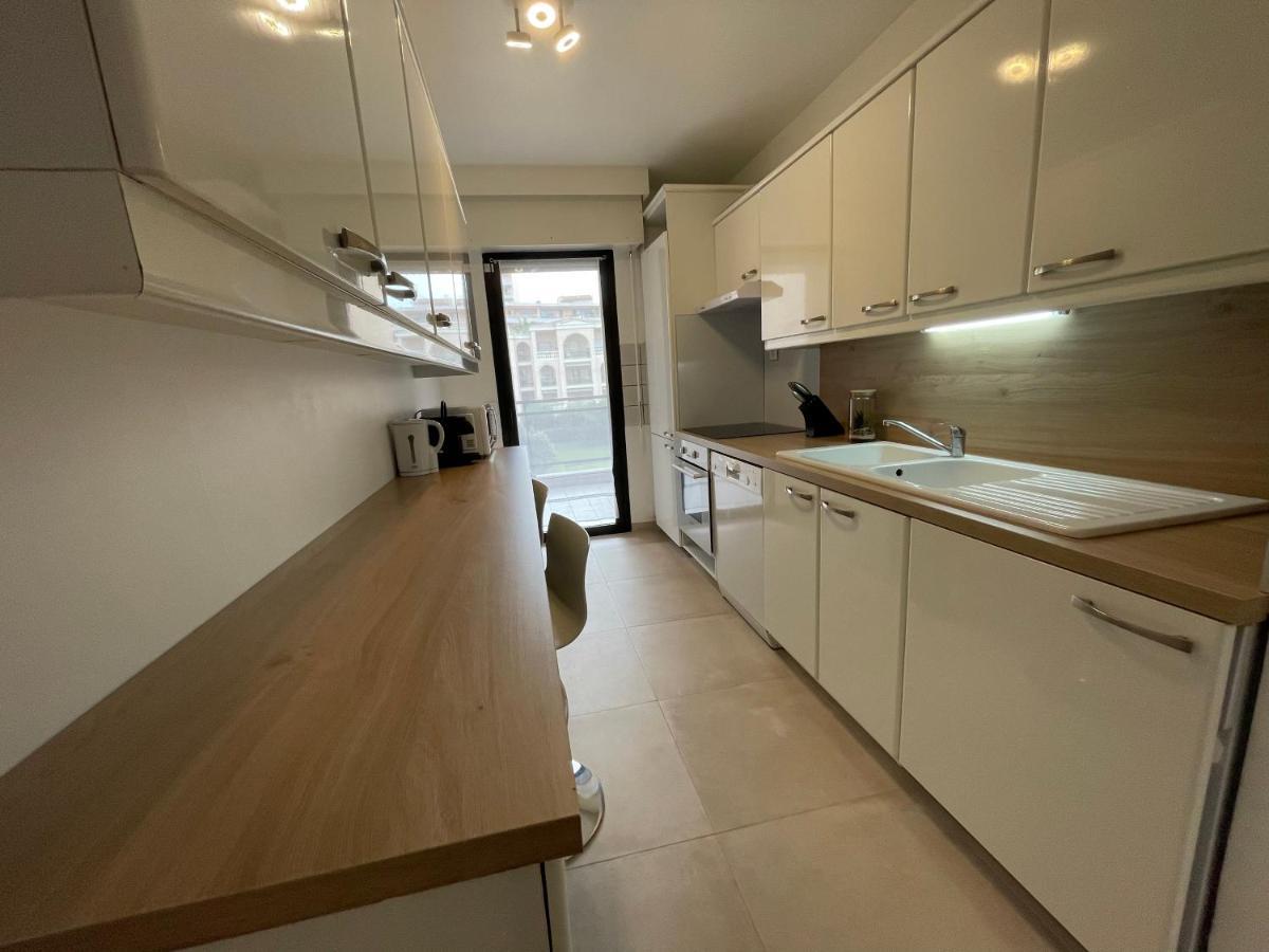 Domaine D'Ahmosis, Modern 2 Bedrooms Refurbished Apartment, F3 Moderne Fraichement Renove Le Cannet Bagian luar foto