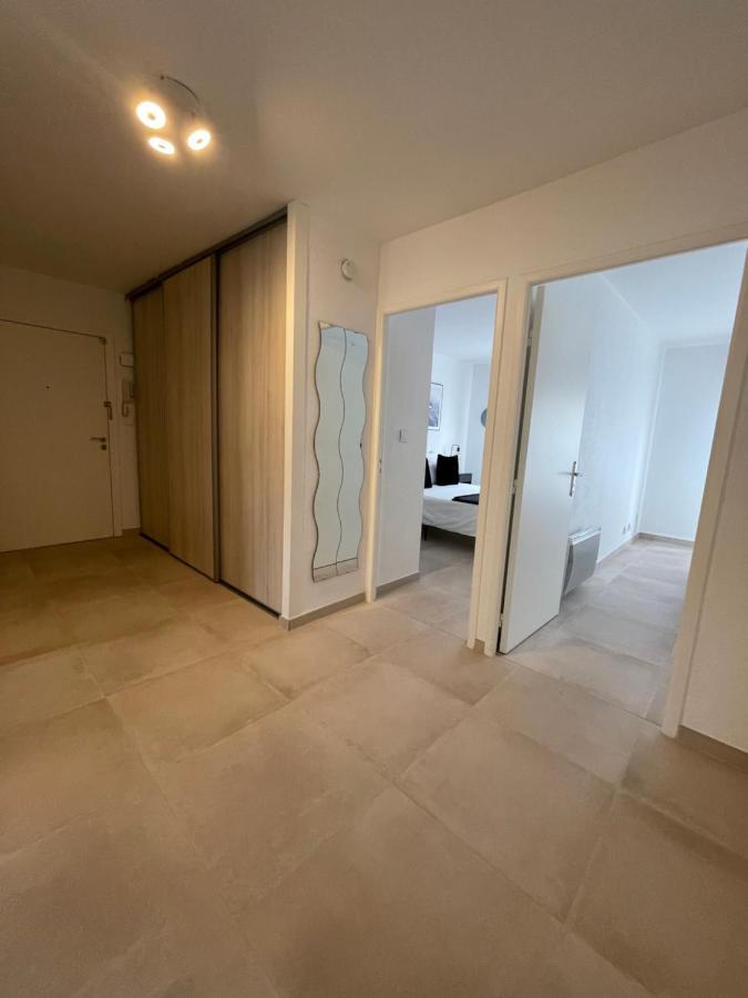Domaine D'Ahmosis, Modern 2 Bedrooms Refurbished Apartment, F3 Moderne Fraichement Renove Le Cannet Bagian luar foto